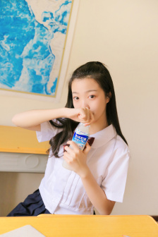 被哥哥溺爱的好困扰